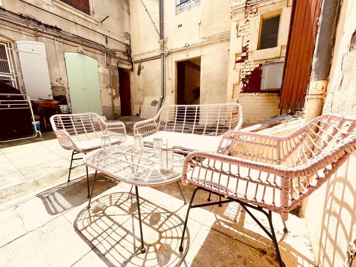 Ferienwohnung Le Coeur De Nîmes Exterior foto